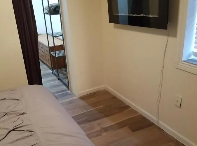 Hotel Downtown 5*