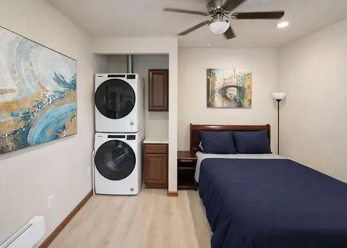 Downtown 5* Cheyenne